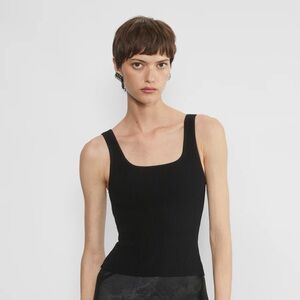 Aritizia Babaton sculpt knit smoothing tank top